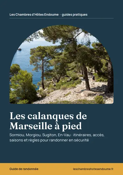 Couverture de l'ebook Les calanques de Marseille à pied